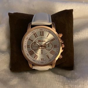 NWOT GENOVA watch, Rose Gold face w/white band.